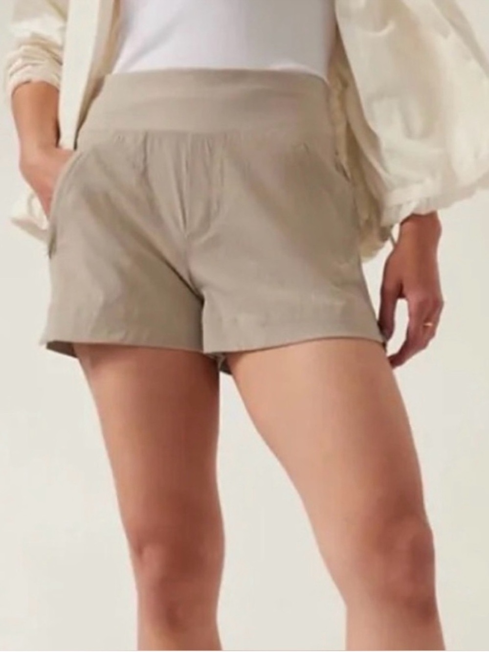 Athleta Trekkie north shorts
